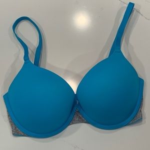 Victoria's Secret PINK Wear Everywhere Push Up Bra 32DD